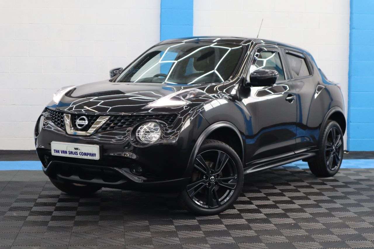 A 2018 NISSAN JUKE 1.6 TEKNA (BOSE EDITION) SUV 5DR PETROL MANUAL EURO 6 (112 PS) NAV LOW MILE A 2018 NISSAN JUKE 1.6 TEKNA (BOSE EDITION) SUV 5DR PETROL MANUAL EURO 6 (112 PS) NAV LOW MILE