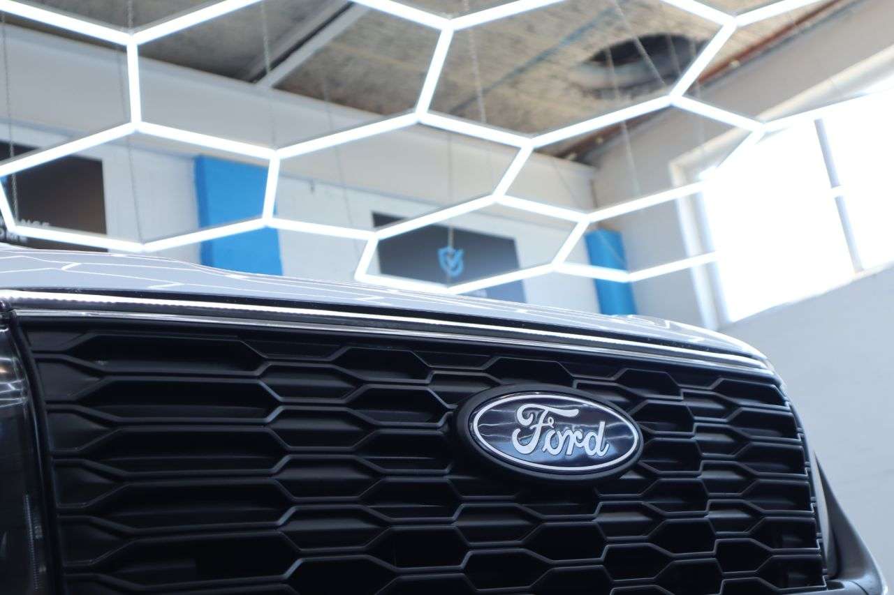 A 2024 FORD TRANSIT COURIER 1.0 EcoBoost Active Panel Van 5dr Petrol Manual SWB Euro 6 (s/s) (125 ps) E A 2024 FORD TRANSIT COURIER 1.0 EcoBoost Active Panel Van 5dr Petrol Manual SWB Euro 6 (s/s) (125 ps) E