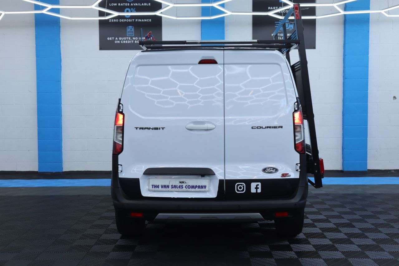 2024 FORD TRANSIT COURIER 2024 FORD TRANSIT COURIER