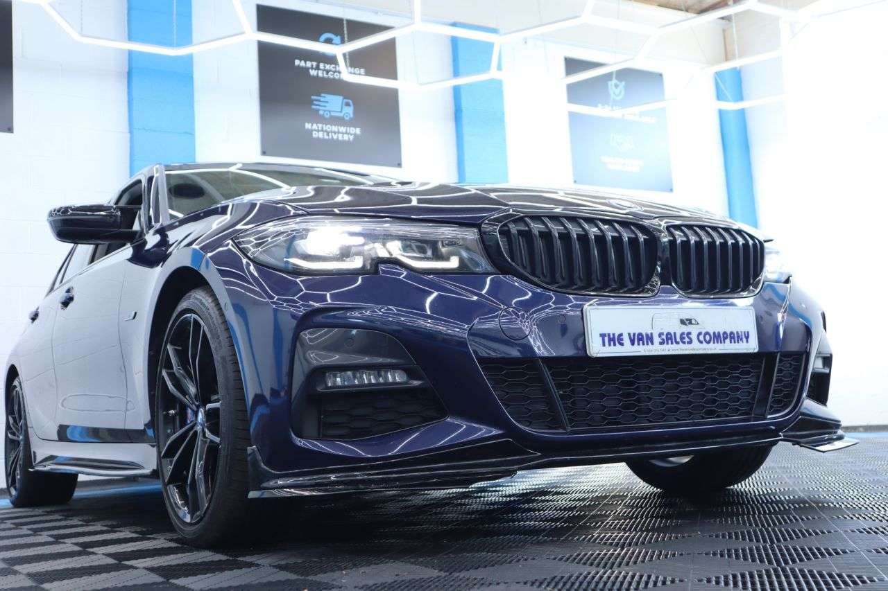 A 2022 BMW 3 SERIES 2.0 330e 12kWh M Sport Pro Edition Saloon 4dr Petrol Plug-in Hybrid Auto Eu A 2022 BMW 3 SERIES 2.0 330e 12kWh M Sport Pro Edition Saloon 4dr Petrol Plug-in Hybrid Auto Eu