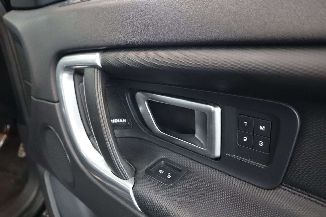 2018 LAND ROVER DISCOVERY SPORT 2018 LAND ROVER DISCOVERY SPORT