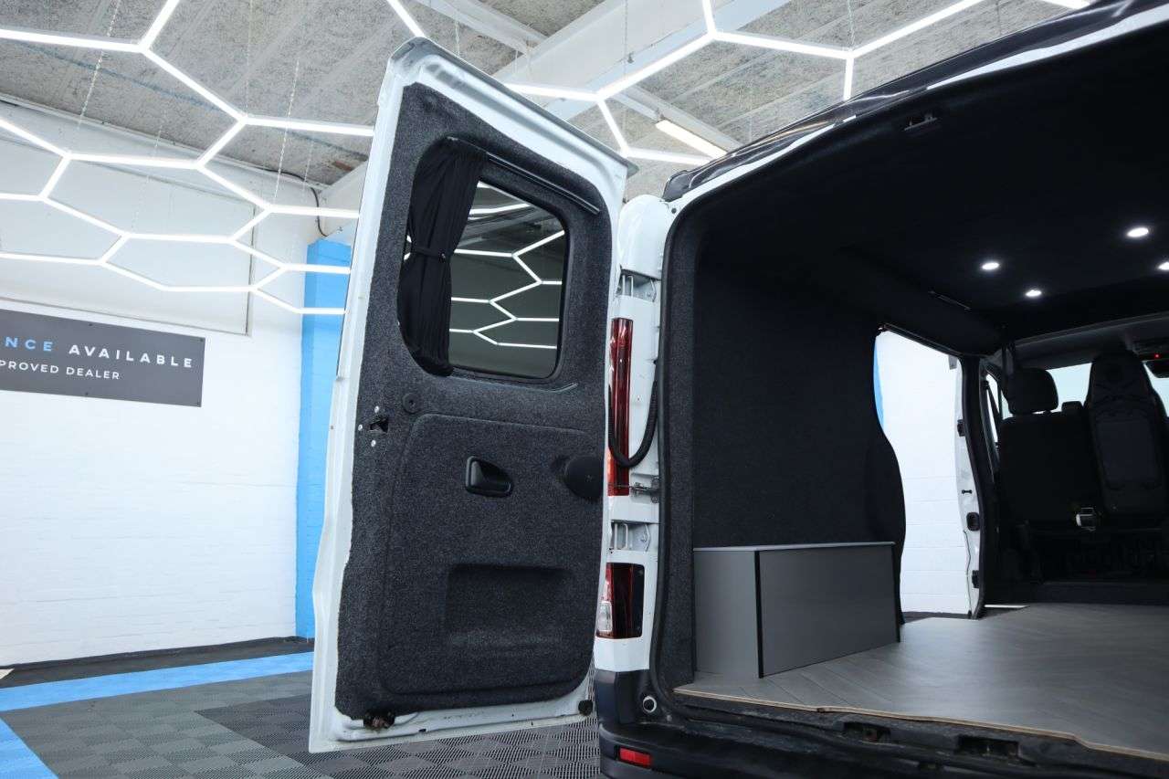 2022 RENAULT TRAFIC 2022 RENAULT TRAFIC