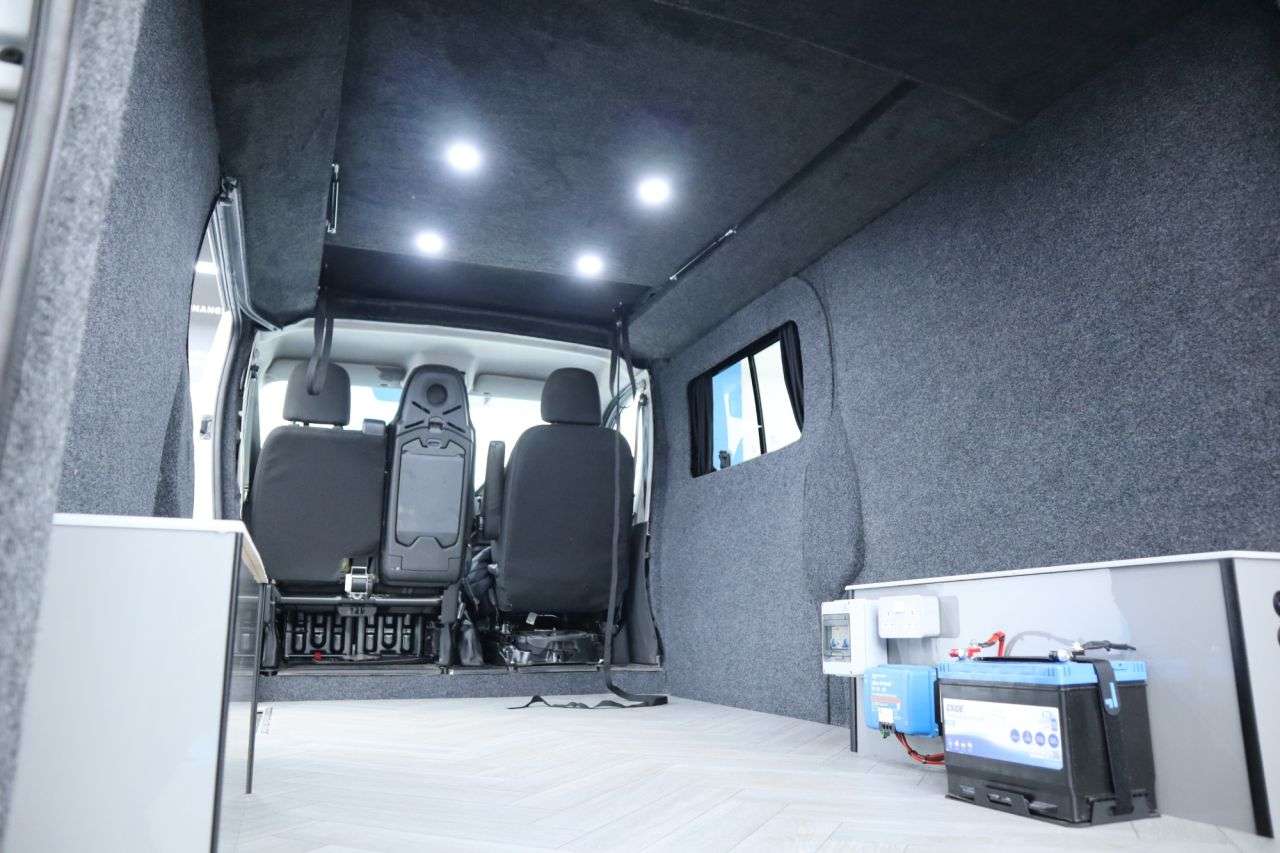 2022 RENAULT TRAFIC 2022 RENAULT TRAFIC