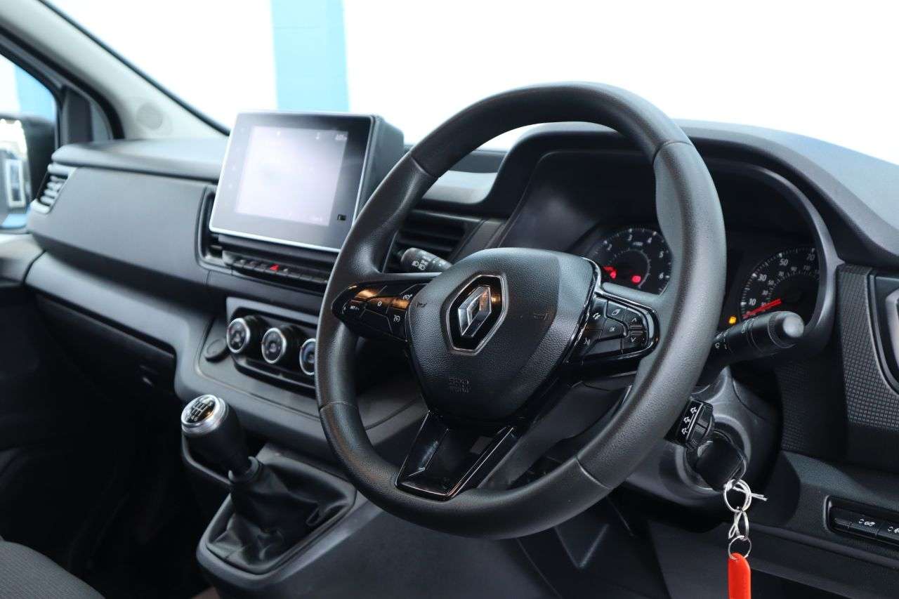 2022 RENAULT TRAFIC 2022 RENAULT TRAFIC