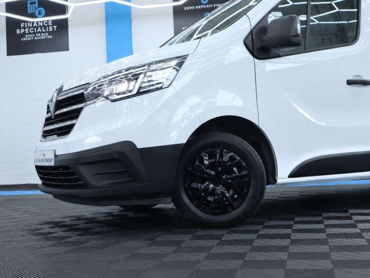 2022 RENAULT TRAFIC 2022 RENAULT TRAFIC