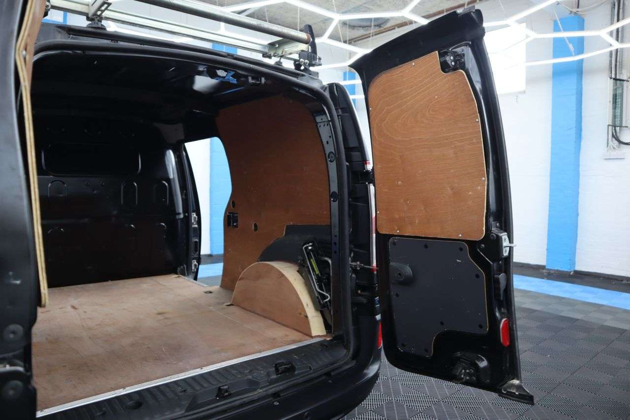 2021 NISSAN NV250 2021 NISSAN NV250