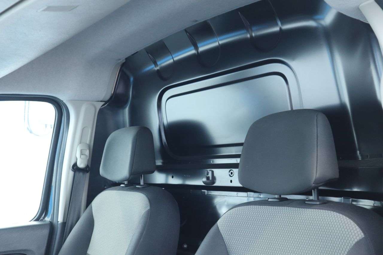 2021 NISSAN NV250 2021 NISSAN NV250