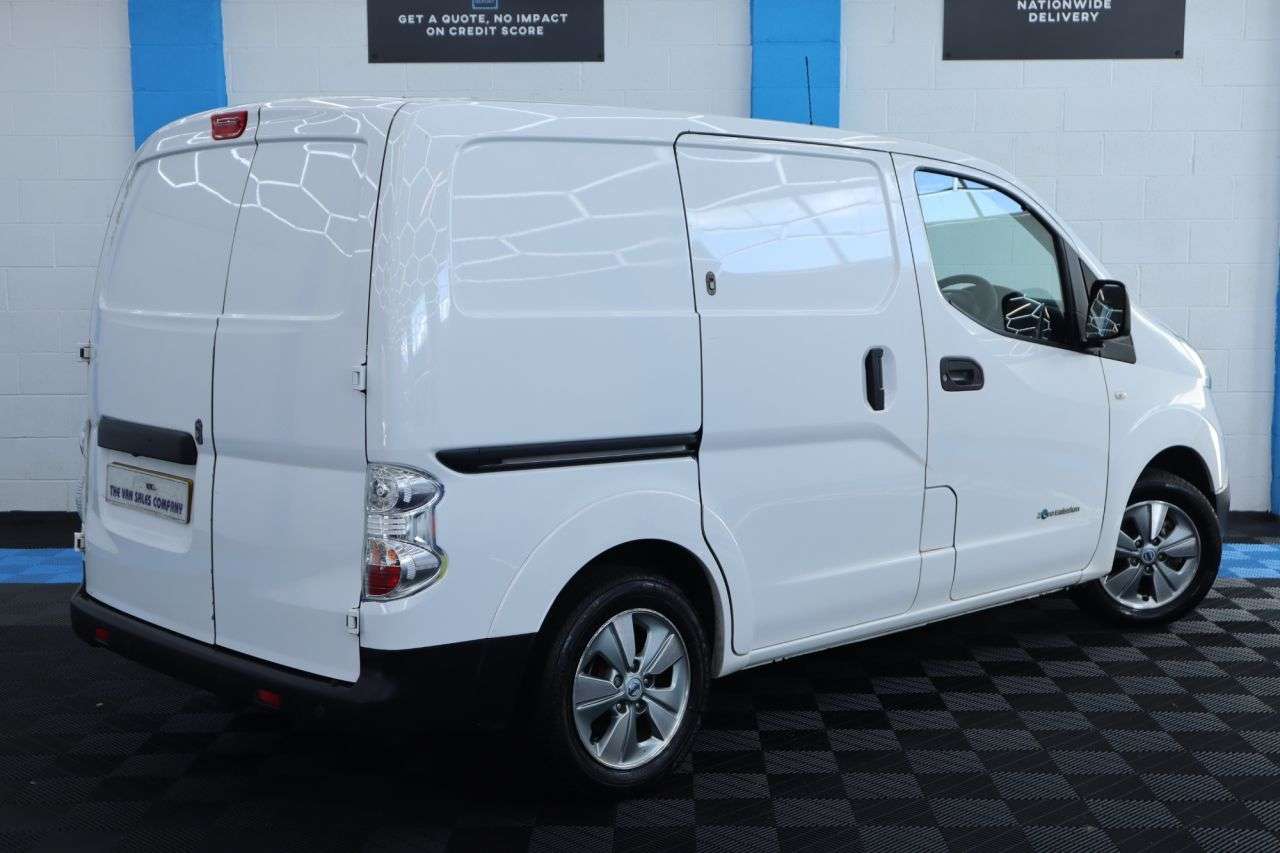 2020 NISSAN E-NV200 2020 NISSAN E-NV200