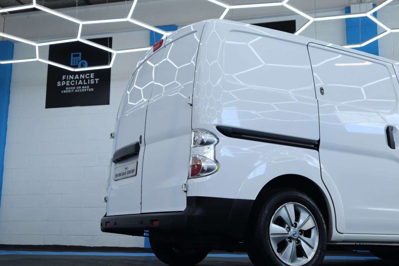 2020 NISSAN E-NV200 2020 NISSAN E-NV200