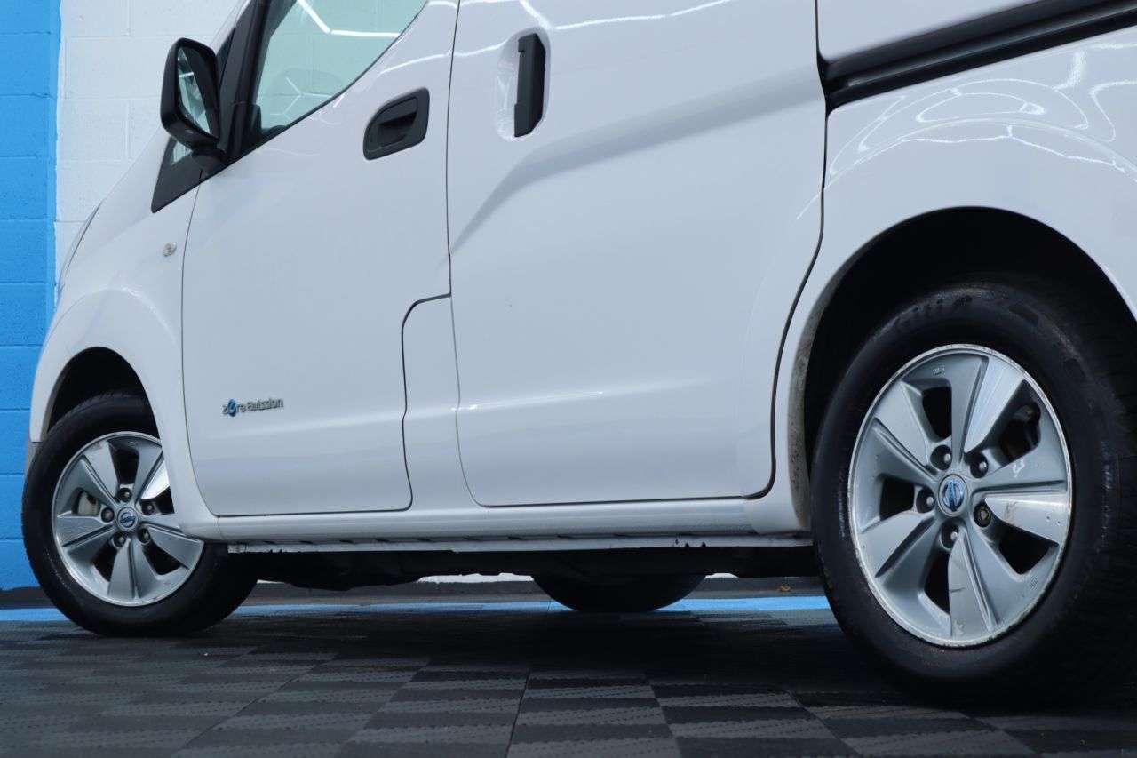 2020 NISSAN E-NV200 2020 NISSAN E-NV200