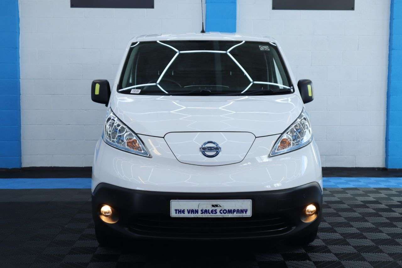 A 2020 NISSAN E-NV200 40kWh Tekna Panel Van 5dr Electric Auto SWB (Quick Charge) (109 ps) Nav NO A 2020 NISSAN E-NV200 40kWh Tekna Panel Van 5dr Electric Auto SWB (Quick Charge) (109 ps) Nav NO
