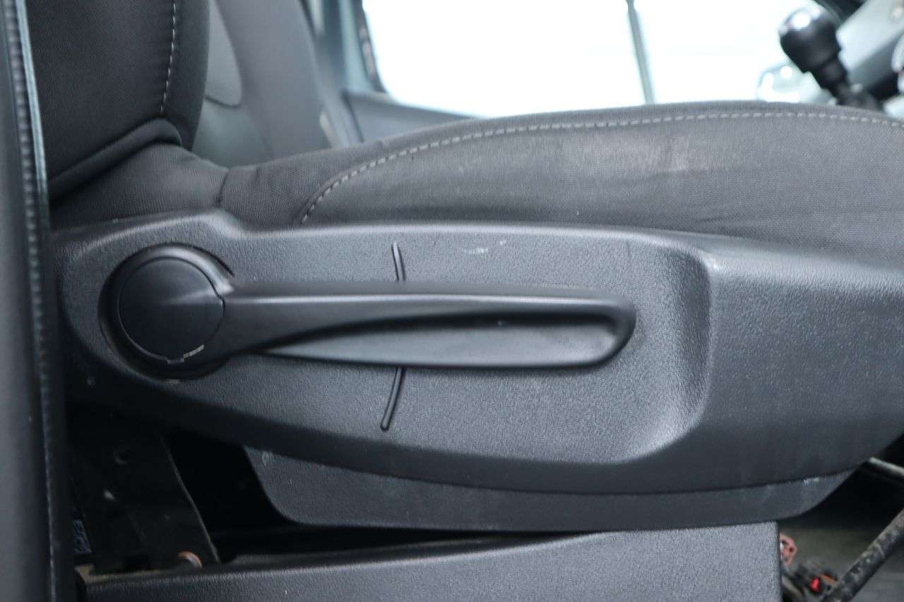 2023 RENAULT TRAFIC 2023 RENAULT TRAFIC