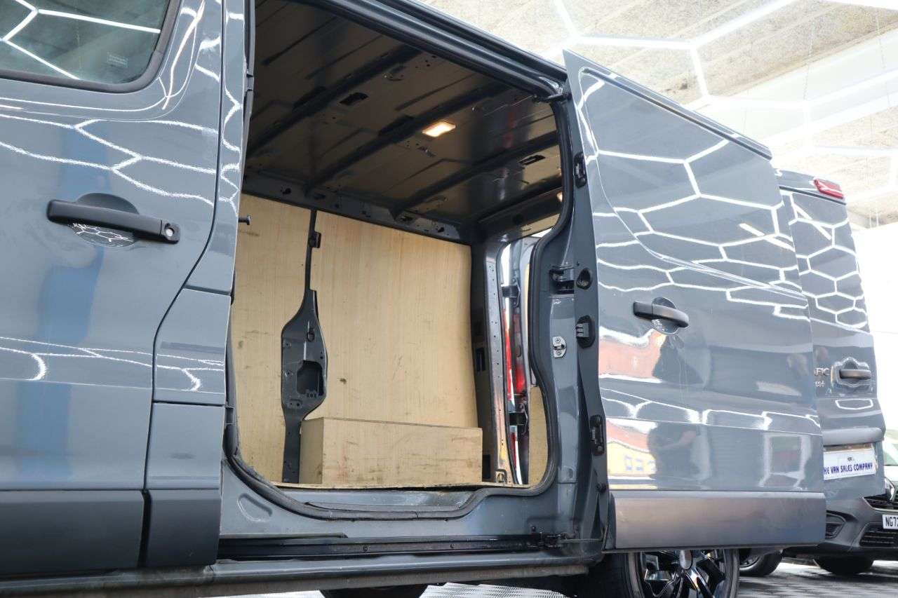 2023 RENAULT TRAFIC 2023 RENAULT TRAFIC