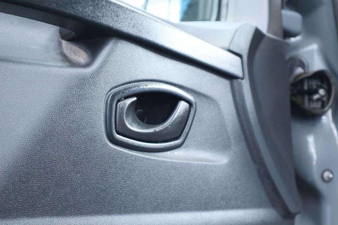 2023 RENAULT TRAFIC 2023 RENAULT TRAFIC