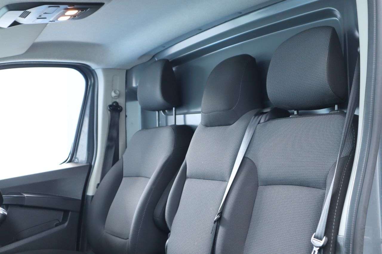 2023 RENAULT TRAFIC 2023 RENAULT TRAFIC