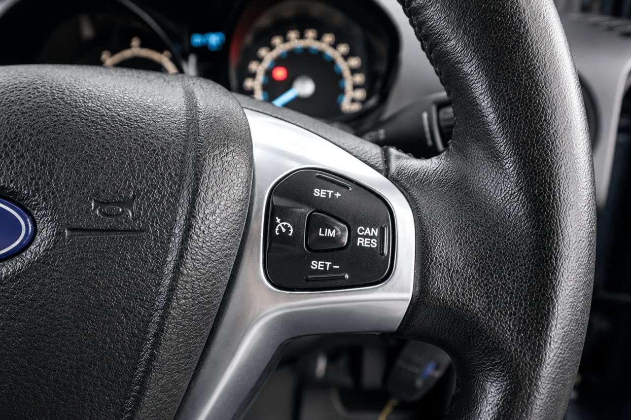 2020 FORD TRANSIT COURIER 2020 FORD TRANSIT COURIER