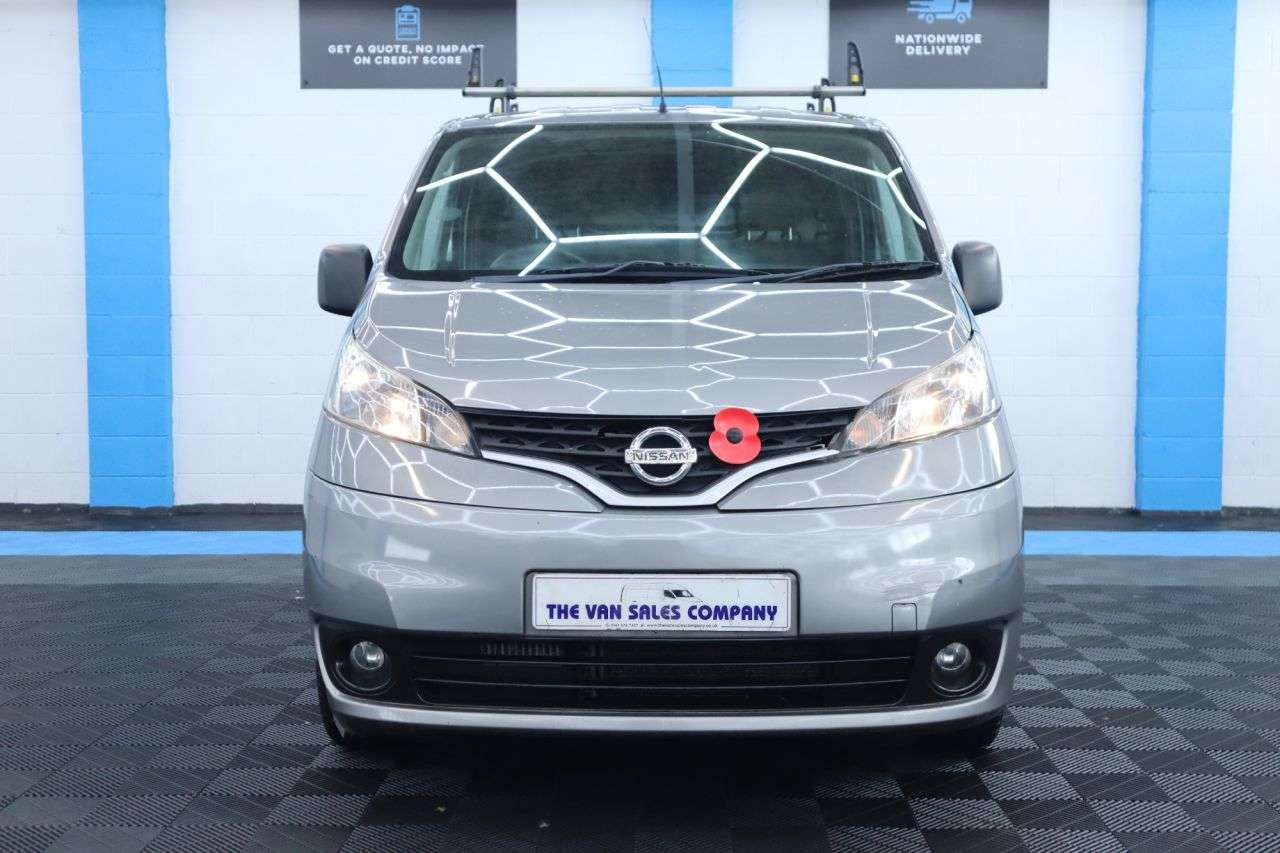 A 2019 NISSAN NV200 1.5 dCi Tekna Panel Van 6dr Diesel Manual SWB Euro 6 (110 ps) NO VAT - FSH A 2019 NISSAN NV200 1.5 dCi Tekna Panel Van 6dr Diesel Manual SWB Euro 6 (110 ps) NO VAT - FSH
