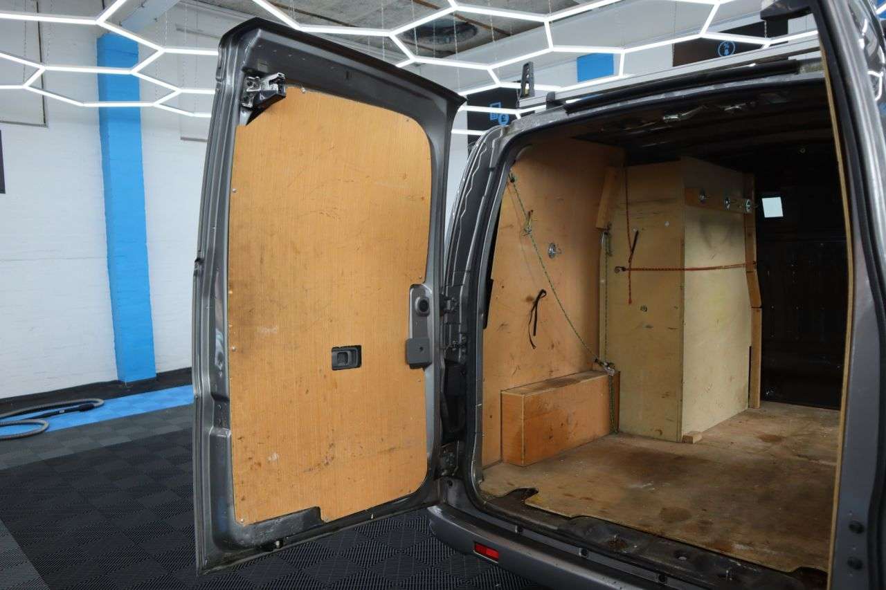 2019 NISSAN NV200 2019 NISSAN NV200