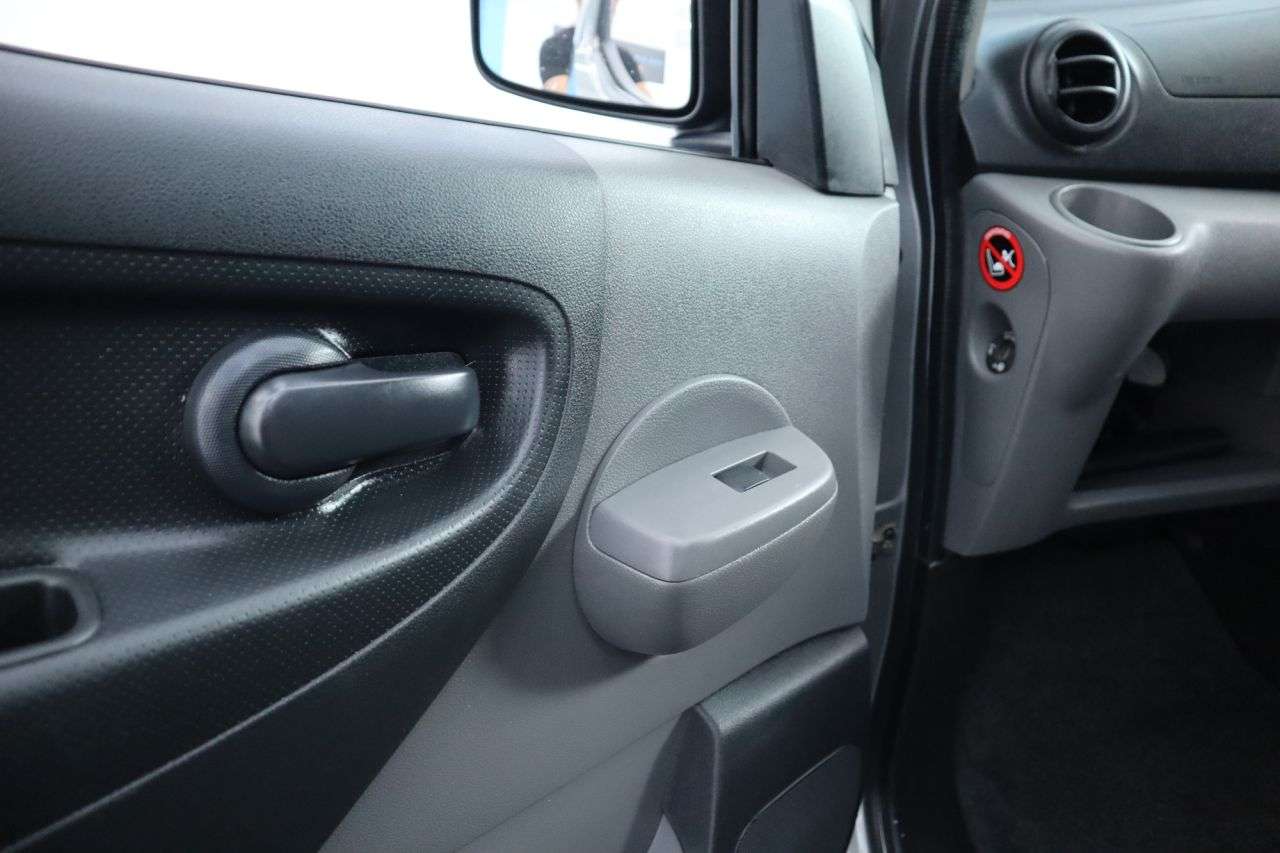 2019 NISSAN NV200 2019 NISSAN NV200