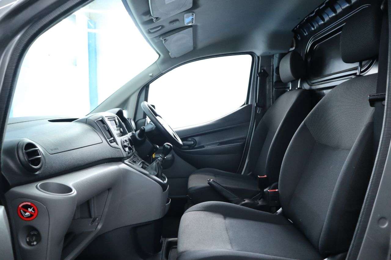 2019 NISSAN NV200 2019 NISSAN NV200