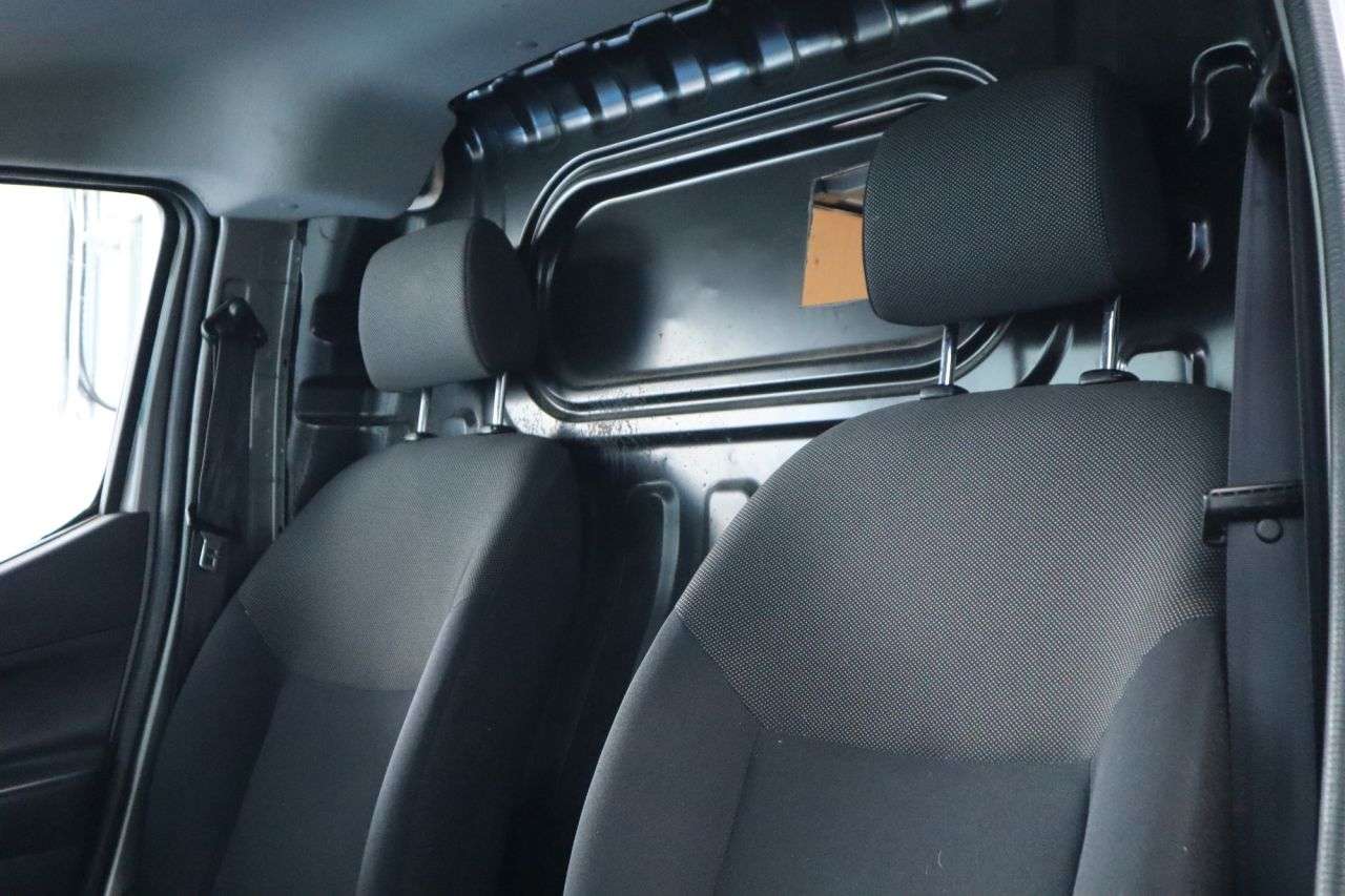 2019 NISSAN NV200 2019 NISSAN NV200