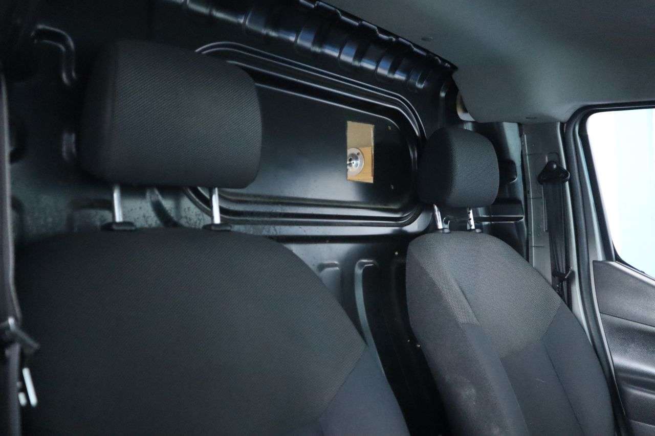 2019 NISSAN NV200 2019 NISSAN NV200