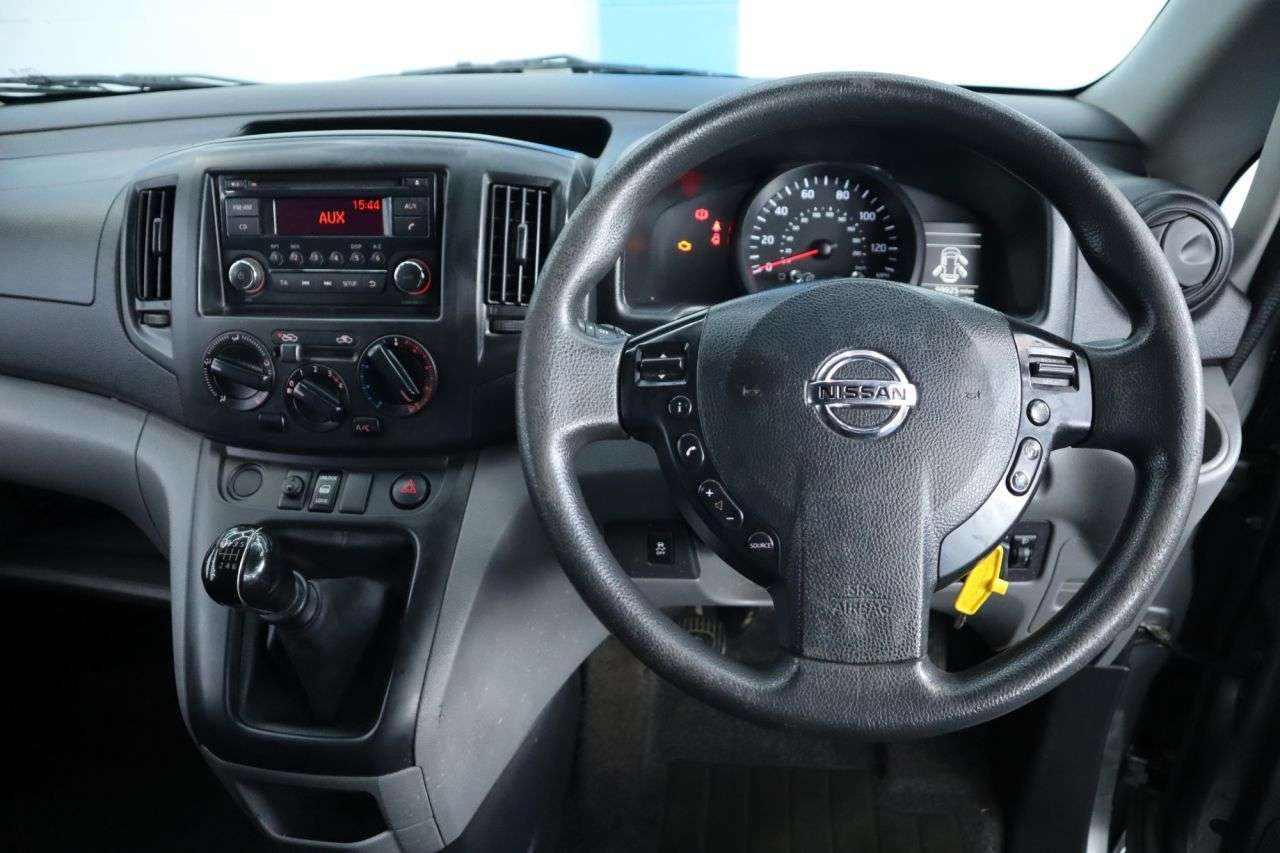2019 NISSAN NV200 2019 NISSAN NV200