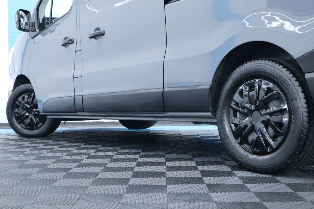 2022 RENAULT TRAFIC 2022 RENAULT TRAFIC