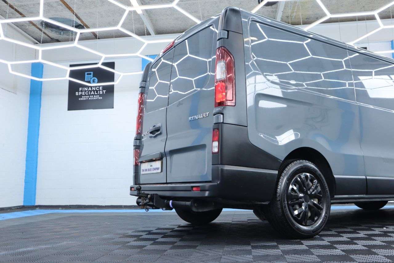 2022 RENAULT TRAFIC 2022 RENAULT TRAFIC