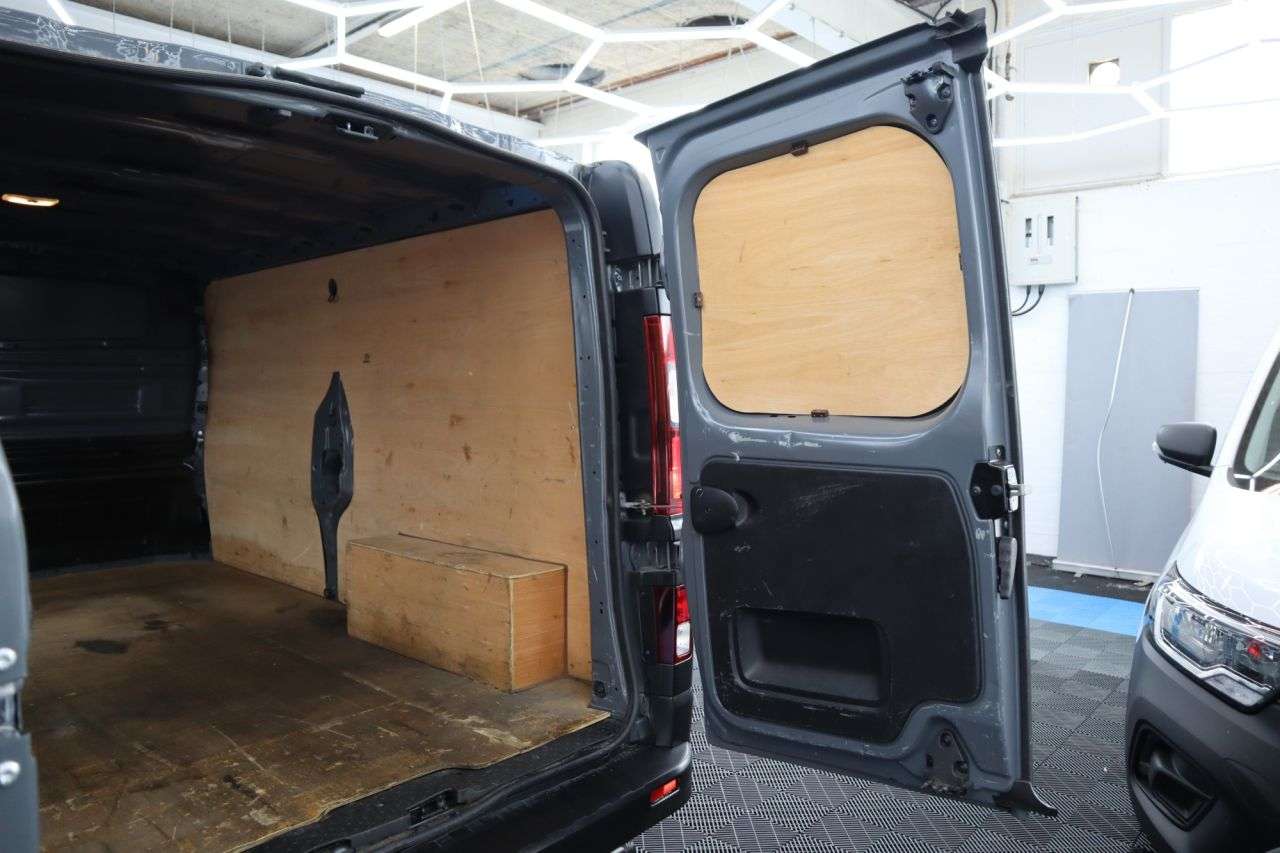 2022 RENAULT TRAFIC 2022 RENAULT TRAFIC
