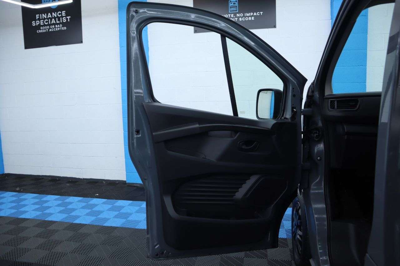 2022 RENAULT TRAFIC 2022 RENAULT TRAFIC