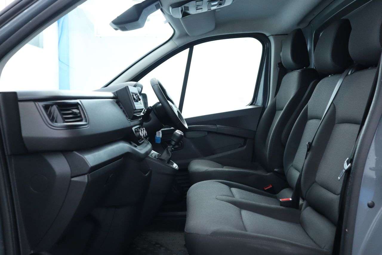 2022 RENAULT TRAFIC 2022 RENAULT TRAFIC