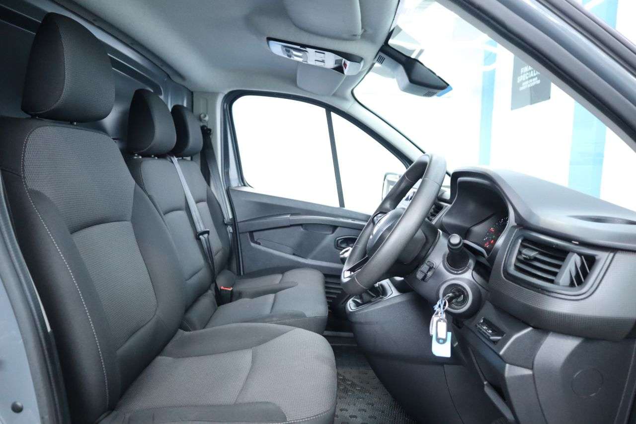 2022 RENAULT TRAFIC 2022 RENAULT TRAFIC