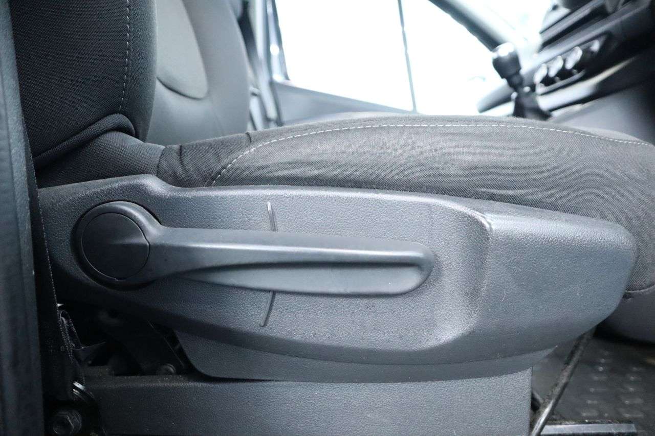 2022 RENAULT TRAFIC 2022 RENAULT TRAFIC