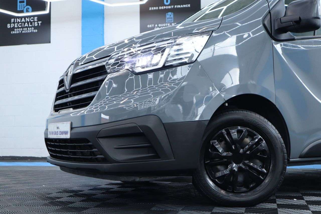 2022 RENAULT TRAFIC 2022 RENAULT TRAFIC