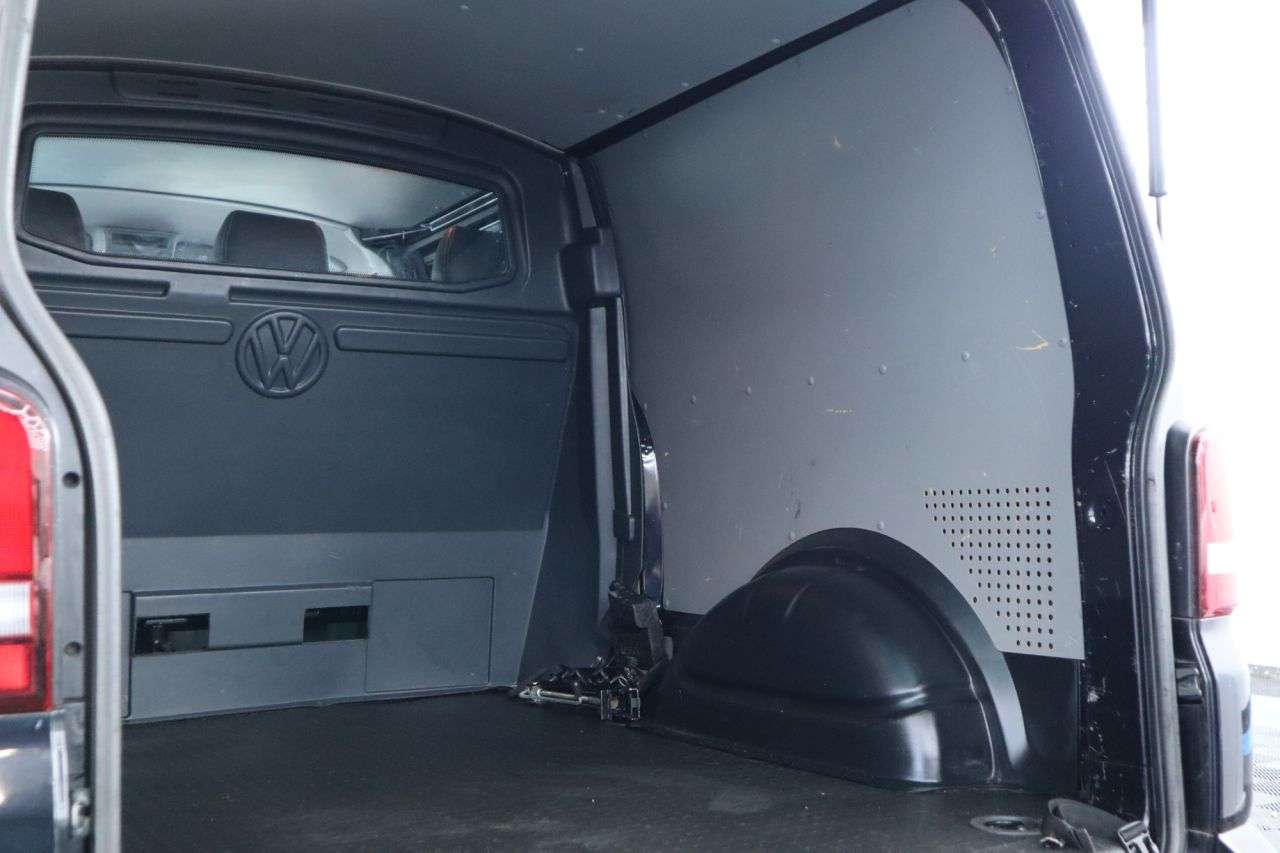 2015 VOLKSWAGEN TRANSPORTER SPORTLINE 2015 VOLKSWAGEN TRANSPORTER SPORTLINE