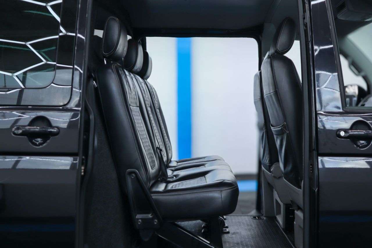 2015 VOLKSWAGEN TRANSPORTER SPORTLINE 2015 VOLKSWAGEN TRANSPORTER SPORTLINE