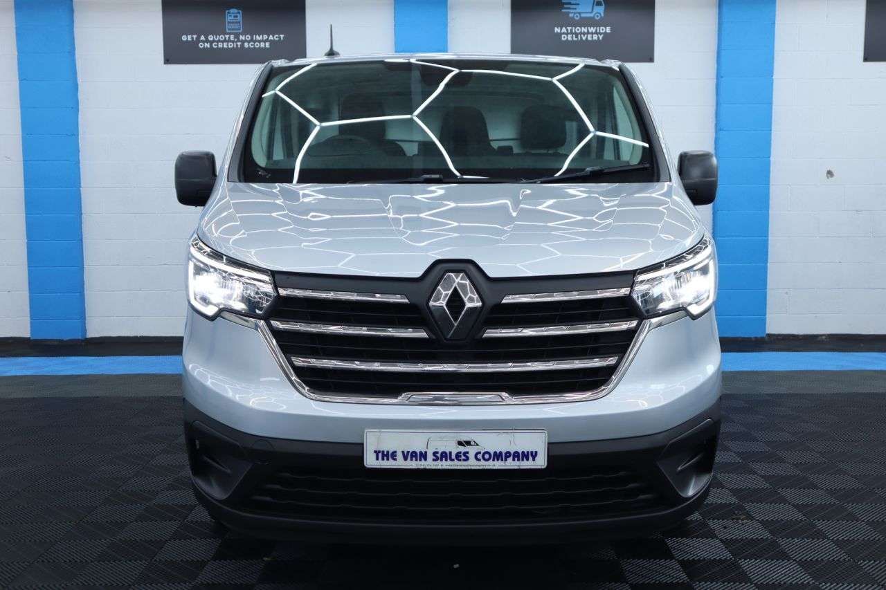 2023 RENAULT TRAFIC 2023 RENAULT TRAFIC