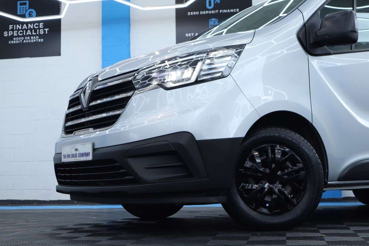 2023 RENAULT TRAFIC 2023 RENAULT TRAFIC
