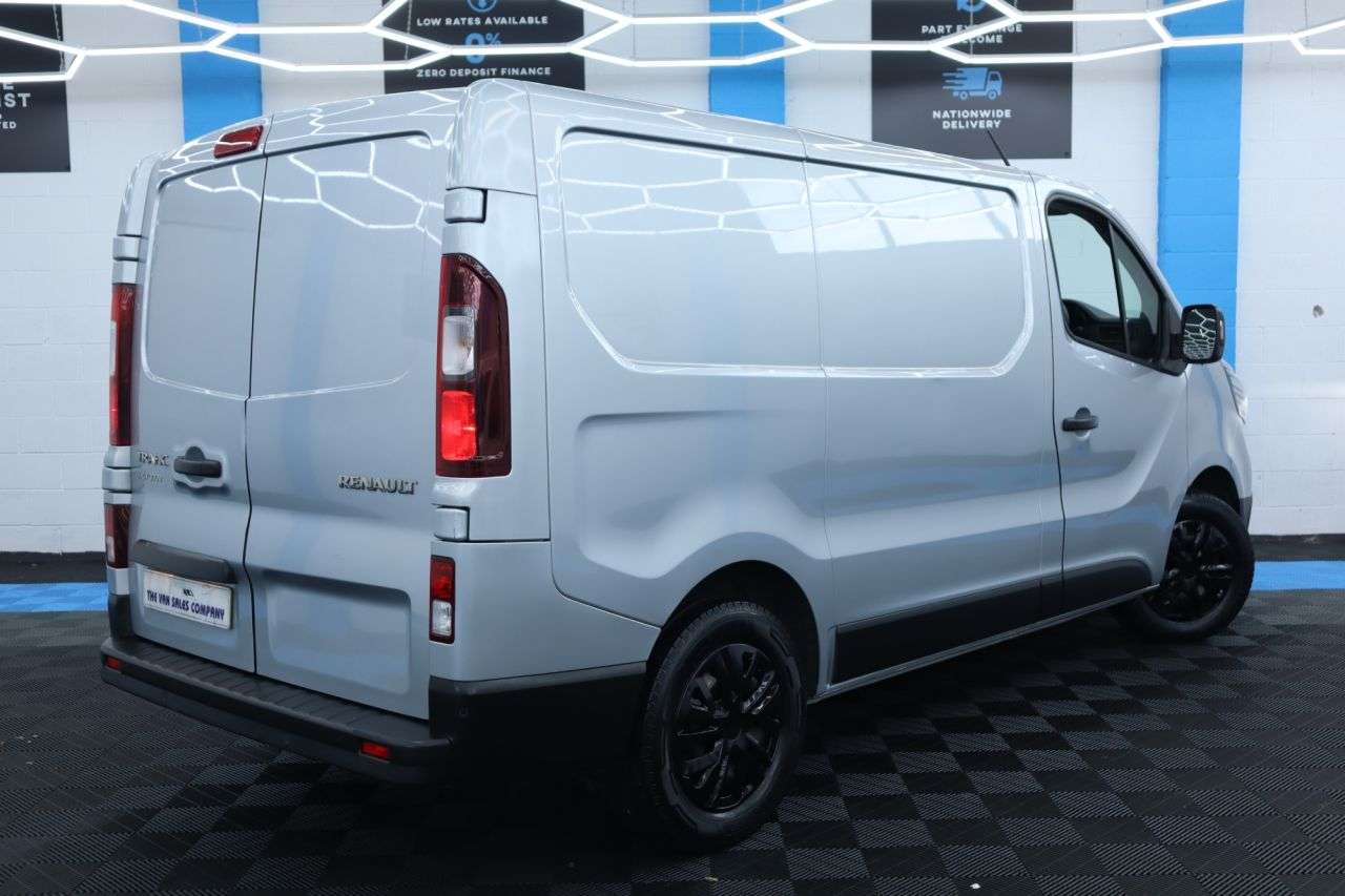 2023 RENAULT TRAFIC 2023 RENAULT TRAFIC