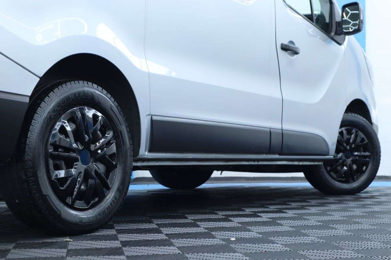 2023 RENAULT TRAFIC 2023 RENAULT TRAFIC
