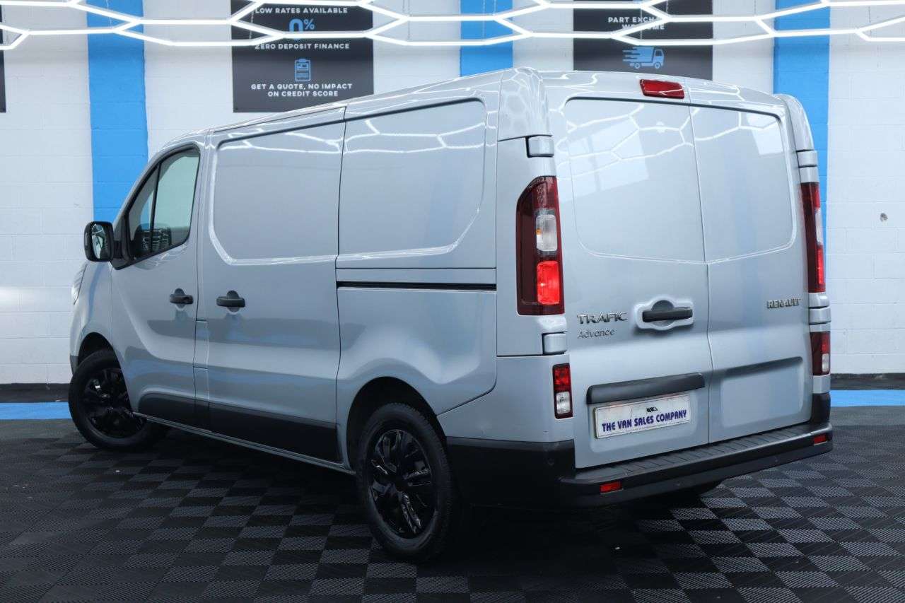 2023 RENAULT TRAFIC 2023 RENAULT TRAFIC