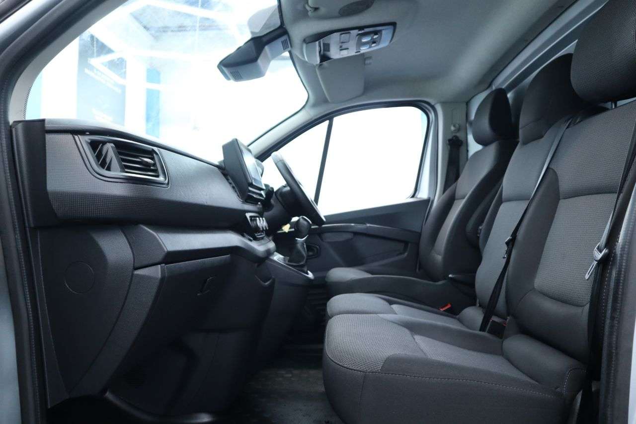 2023 RENAULT TRAFIC 2023 RENAULT TRAFIC