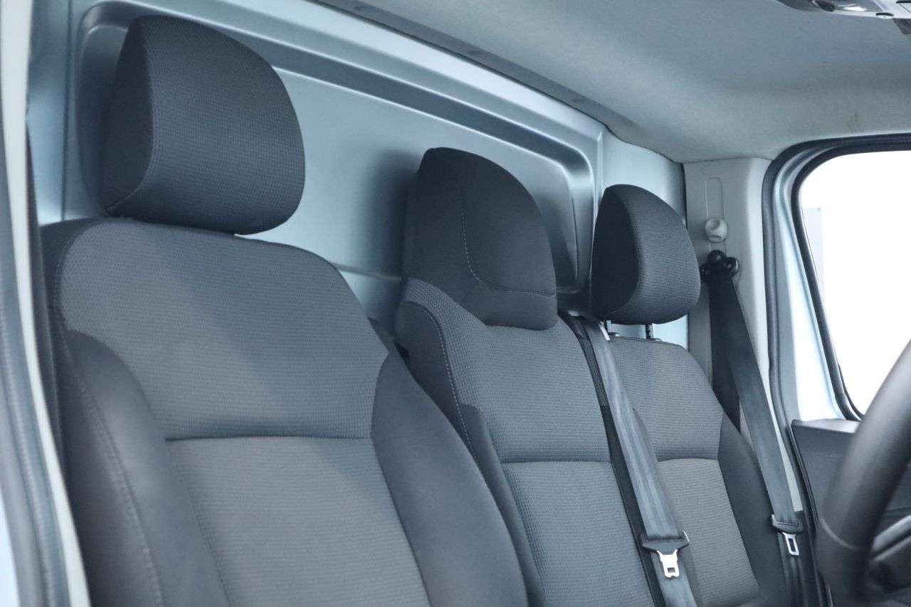 2023 RENAULT TRAFIC 2023 RENAULT TRAFIC