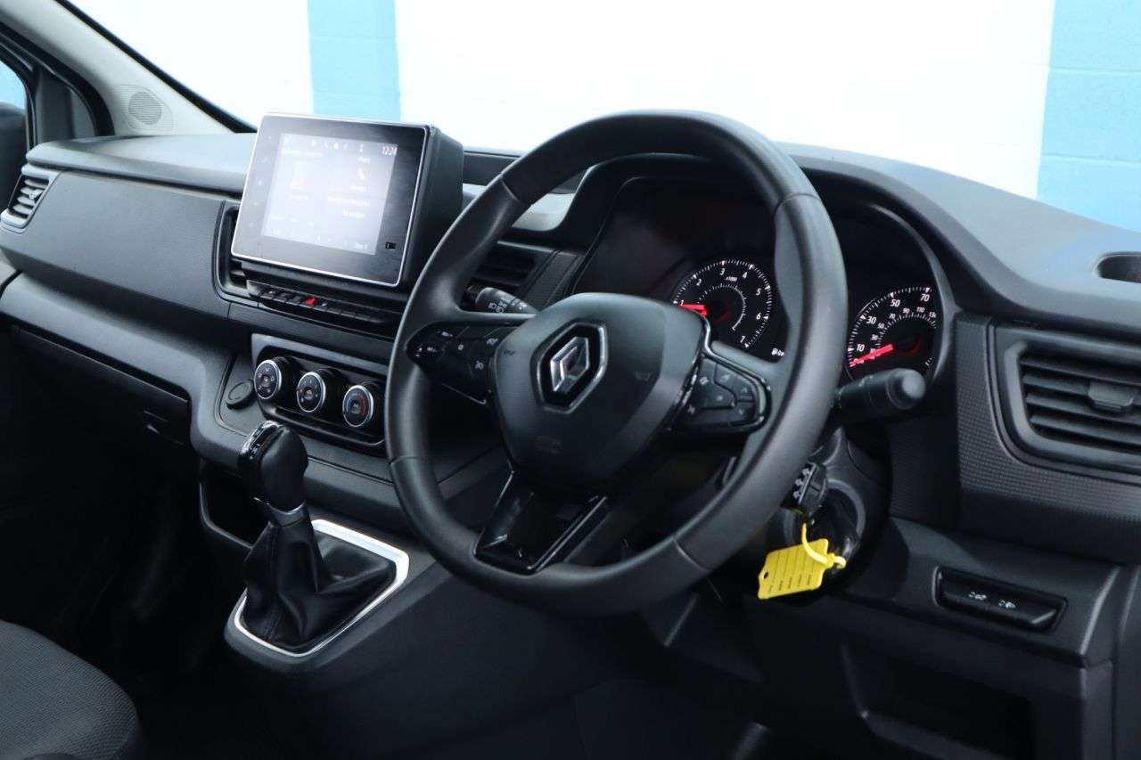 2023 RENAULT TRAFIC 2023 RENAULT TRAFIC