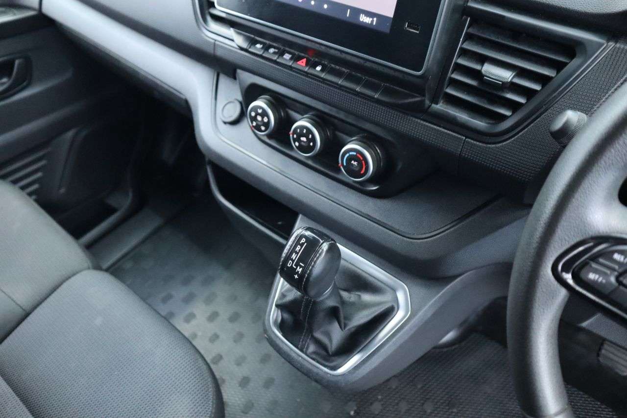 2023 RENAULT TRAFIC 2023 RENAULT TRAFIC
