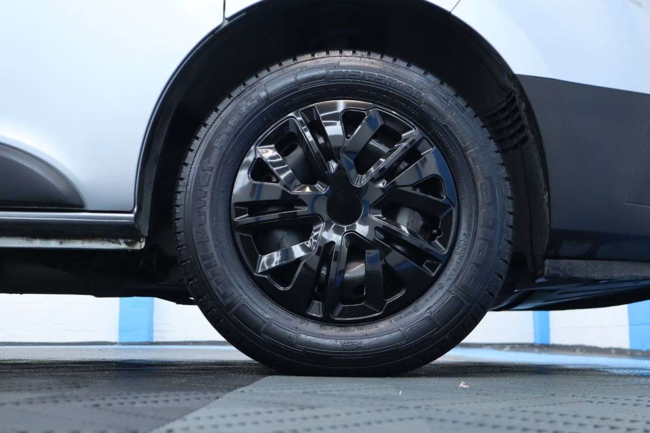 2023 RENAULT TRAFIC 2023 RENAULT TRAFIC