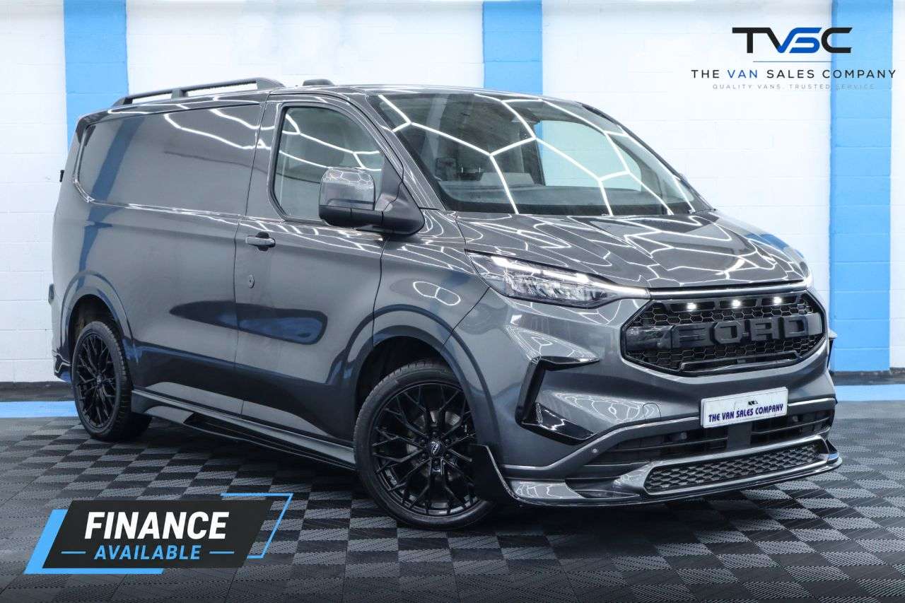 A 2024 FORD TRANSIT CUSTOM 2l NO VAT - 3 SEATER - AC A 2024 FORD TRANSIT CUSTOM 2l NO VAT - 3 SEATER - AC