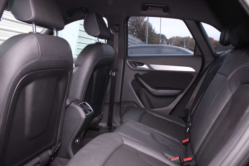 2018 AUDI Q3 2018 AUDI Q3