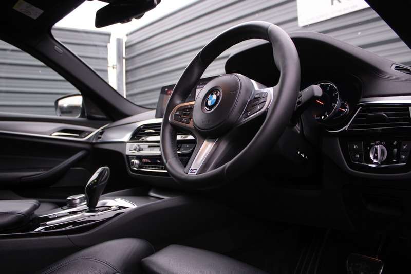 2018 BMW 5 SERIES 2018 BMW 5 SERIES